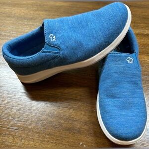 Merinos Wool Slip On Shoes Women’s Size 6 Bright Blue & White Comfort Shoes
